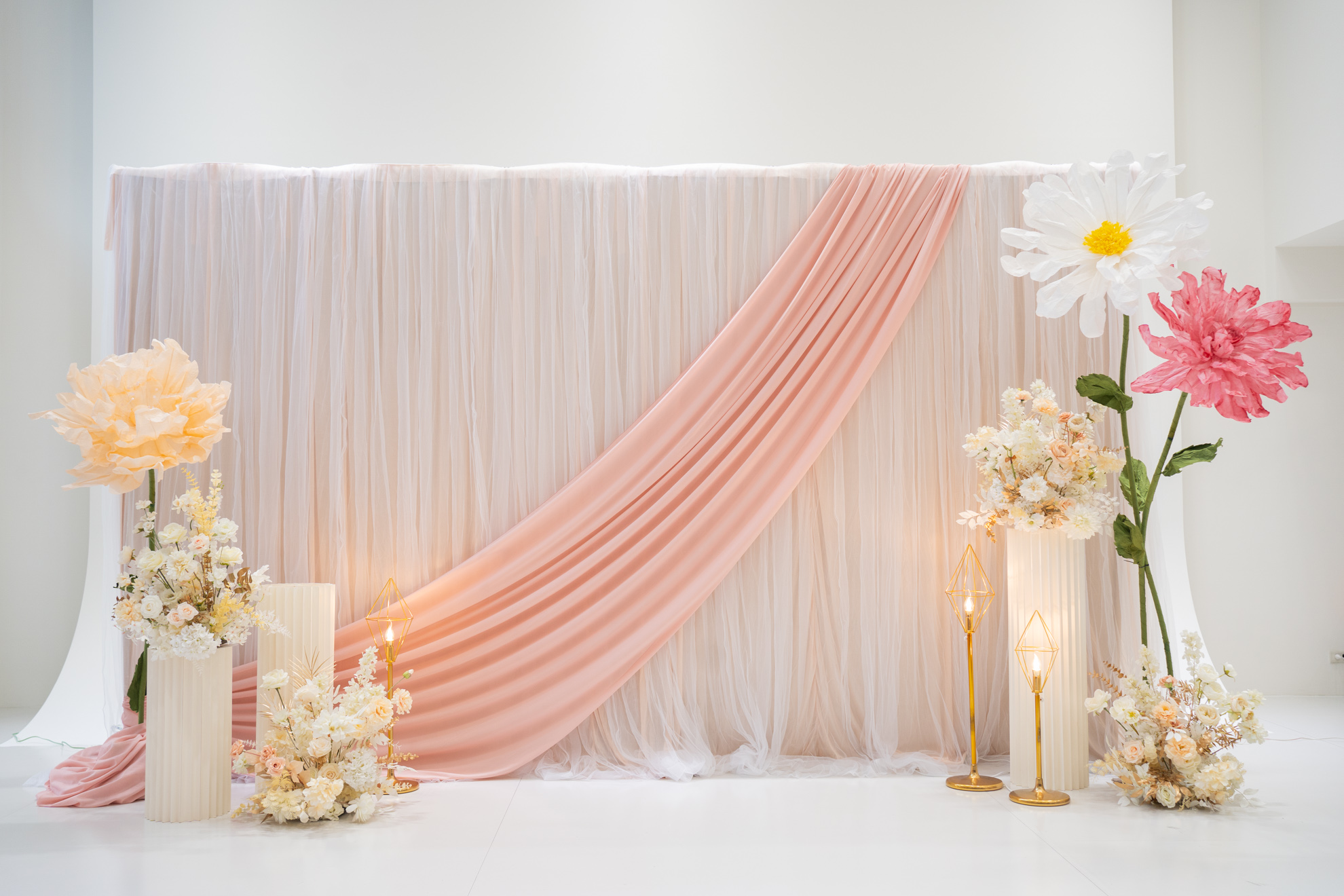 拍照區花柱多層次方案