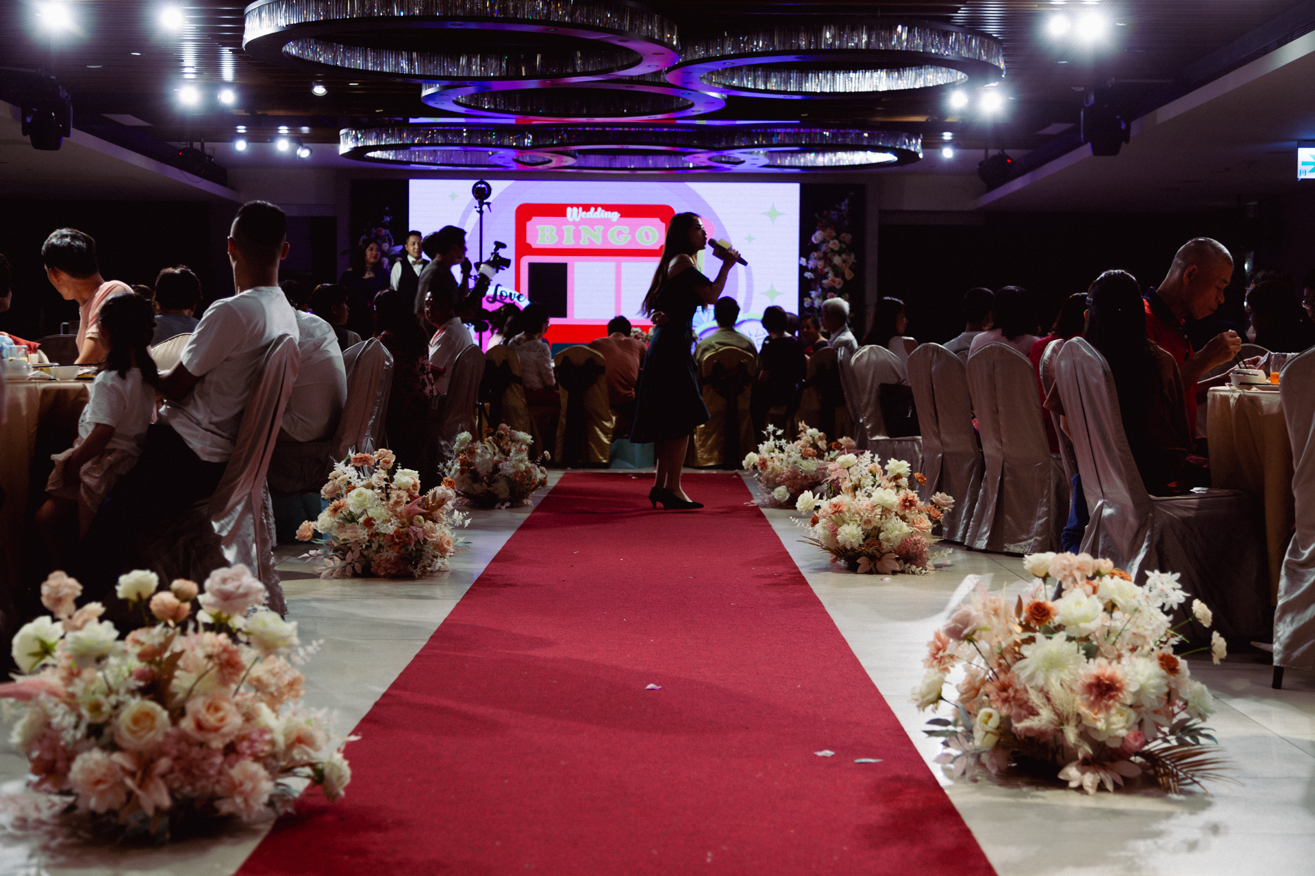 走道地貼與仿真走道花