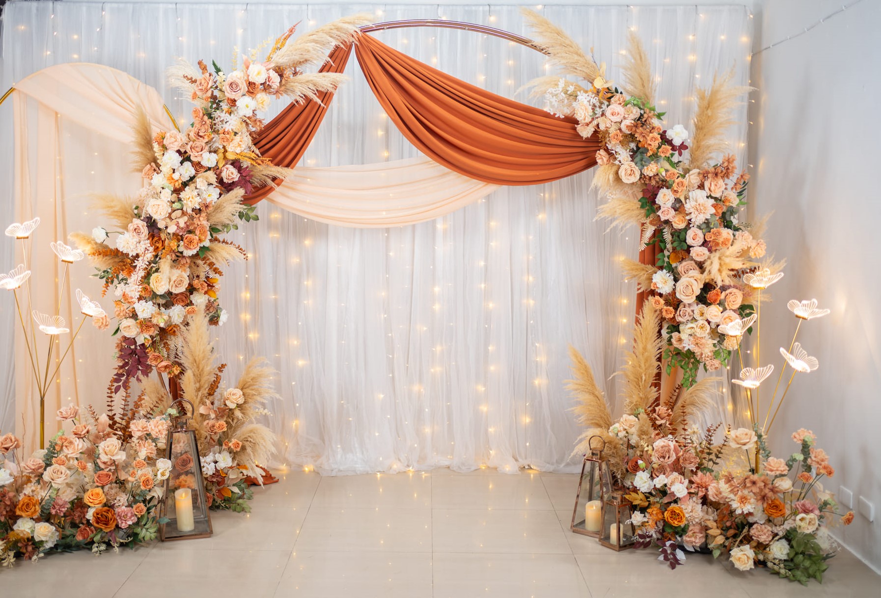 拍照區花柱多層次方案